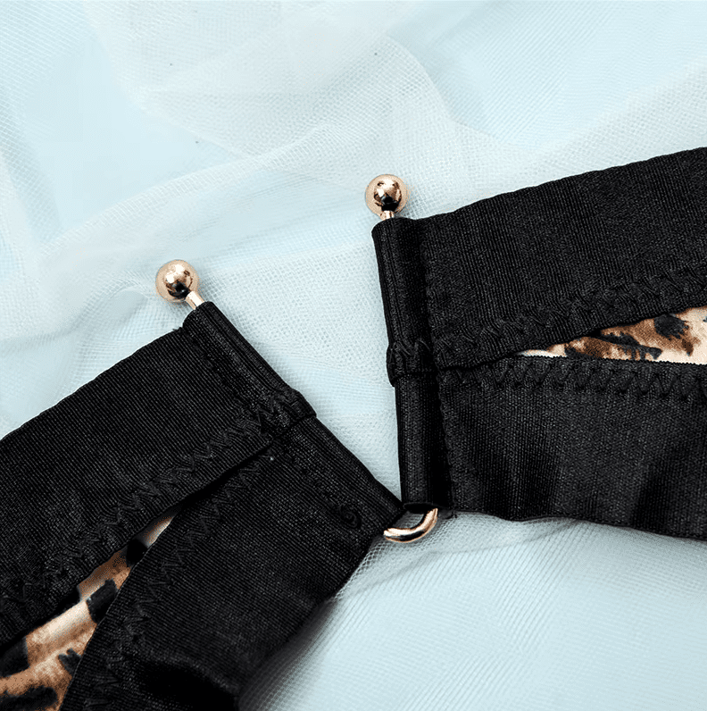 Body de encaje con Portaligas y corset Animal print